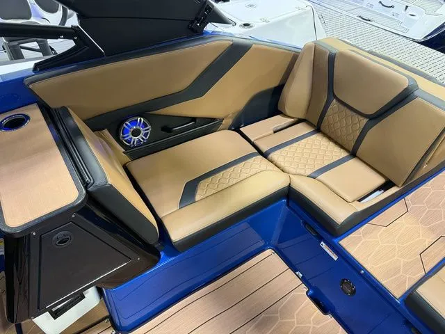 Slide: The Image of Yamaha 255XD 2026 - 7