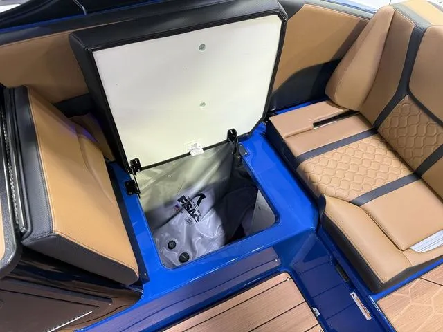 Slide: The Image of Yamaha 255XD 2026 - 9