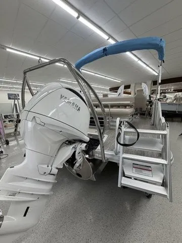 Slide: The Image of Bennington M Swingback 22 MSB 2026 - 12