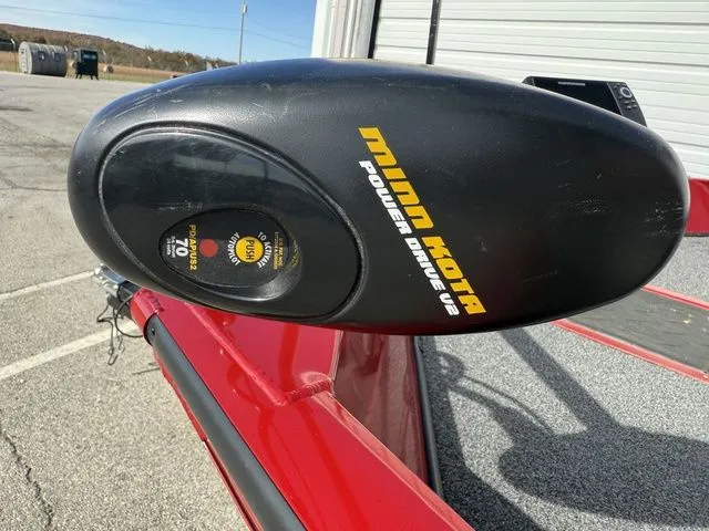 Slide: The Image of Lowe Stinger 178 2019 - 14