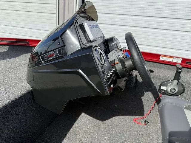 Slide: The Image of Lowe Stinger 178 2019 - 23