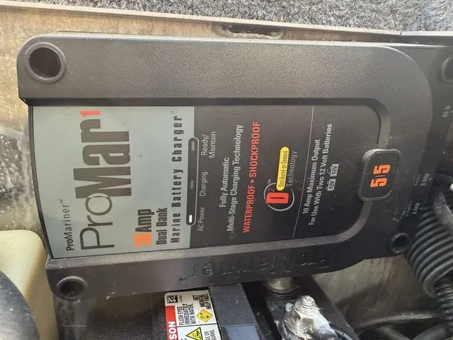 Slide: The Image of Lowe Stinger 178 2019 - 30