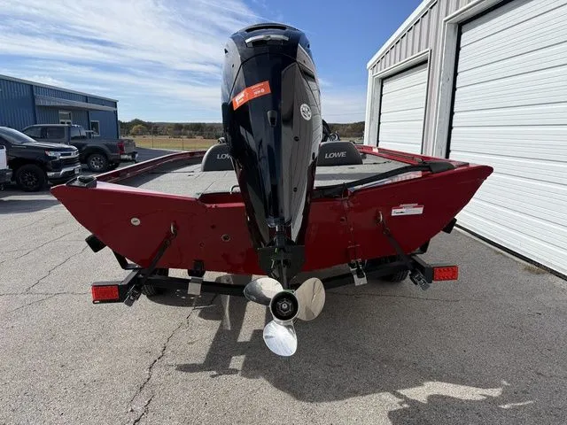 Slide: The Image of Lowe Stinger 178 2019 - 5