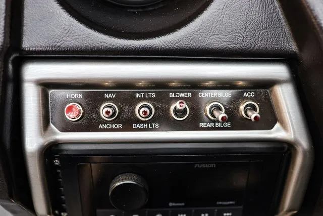 Slide: The Image of Axis Wake Research T22 2014 - 30