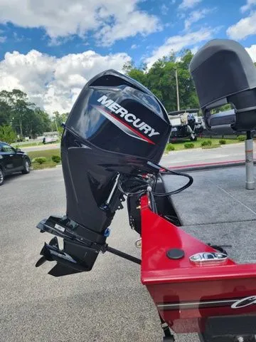 Slide: The Image of Tracker Bass Tracker Classic XL 2024 - 5