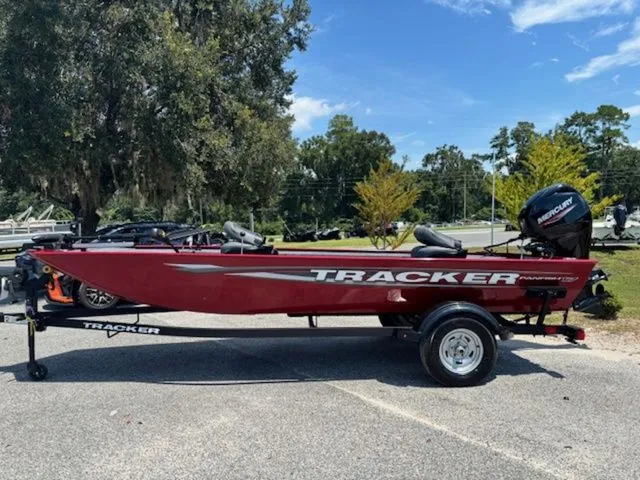 Slide: The Image of Tracker Panfish 17 2025 - 6