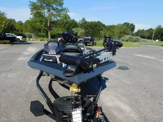 Slide: The Image of Ranger RT188 2024 - 4