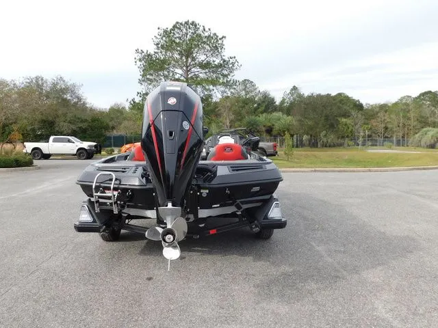 Slide: The Image of Ranger Z519 2024 - 8