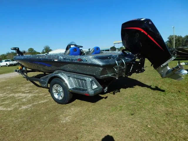 Slide: The Image of Ranger Z518 2024 - 4