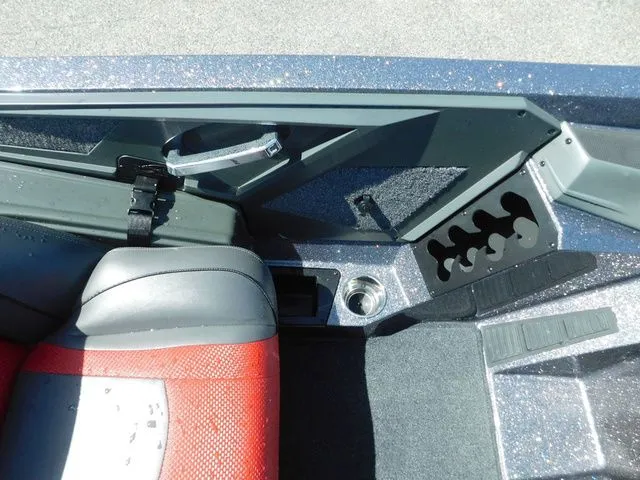 Slide: The Image of Ranger Z519 2024 - 14