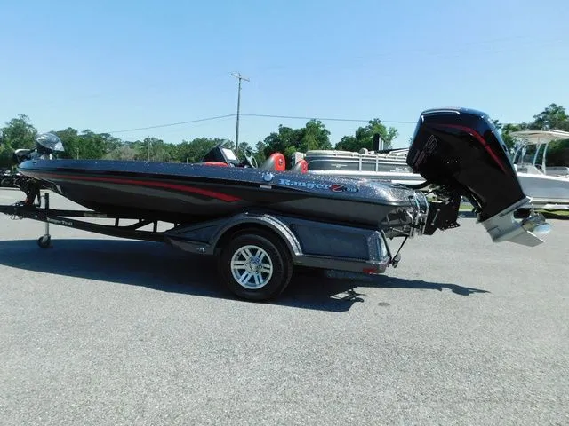 Slide: The Image of Ranger Z519 2024 - 5