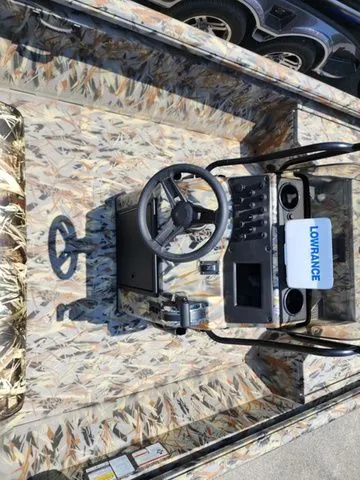 Slide: The Image of Ranger RB210 2024 - 12