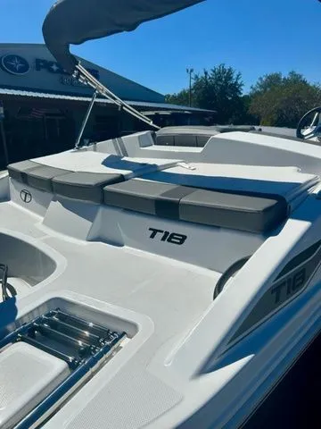 Slide: The Image of Tahoe T18 2025 - 10