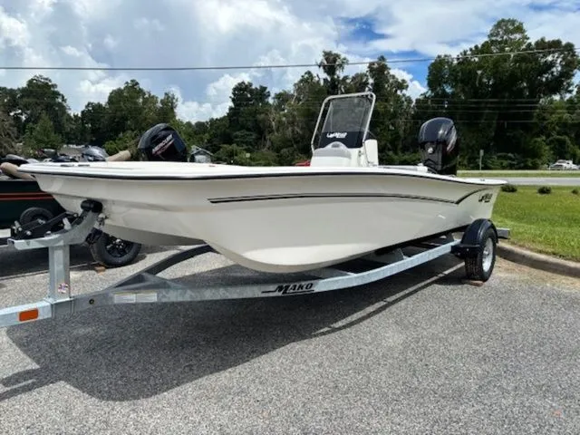 Slide: The Image of Mako Pro Skiff 17 CC 2026 - 4