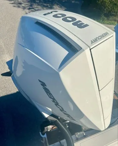 Slide: The Image of Ranger 2360 Bay 2026 - 21