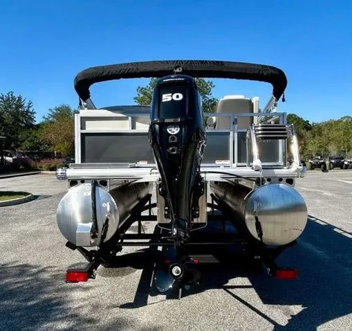 Slide: The Image of Sun Tracker Bass Buggy 16 XL Select 2026 - 7