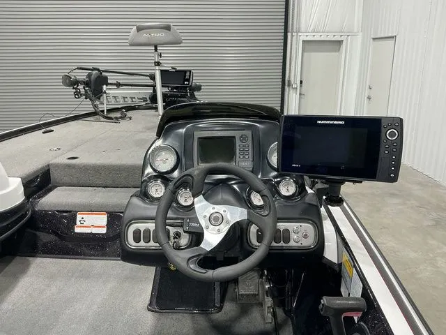 Slide: The Image of Nitro Z-8 2014 - 13