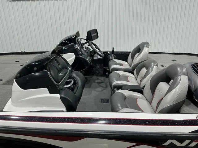 Slide: The Image of Nitro Z-8 2014 - 15