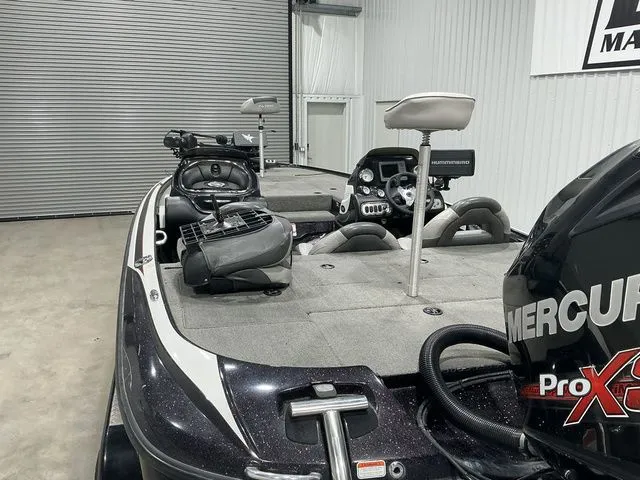 Slide: The Image of Nitro Z-8 2014 - 16