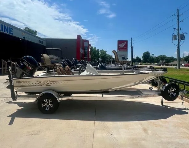 Slide: The Image of Xpress HYPER-LIFT H18C 2026 - 1