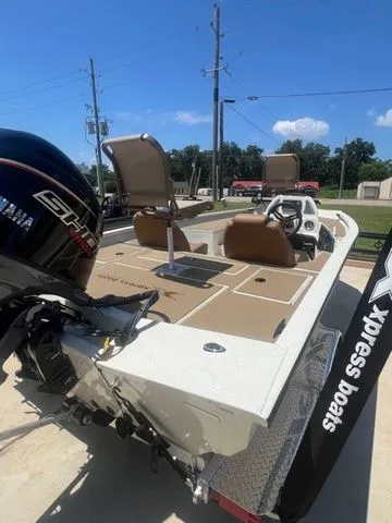 Slide: The Image of Xpress HYPER-LIFT H18C 2026 - 7