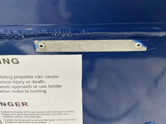 Slide: The Image of Crestliner 2200 BAY T TOP 150 HP 2018 - 20