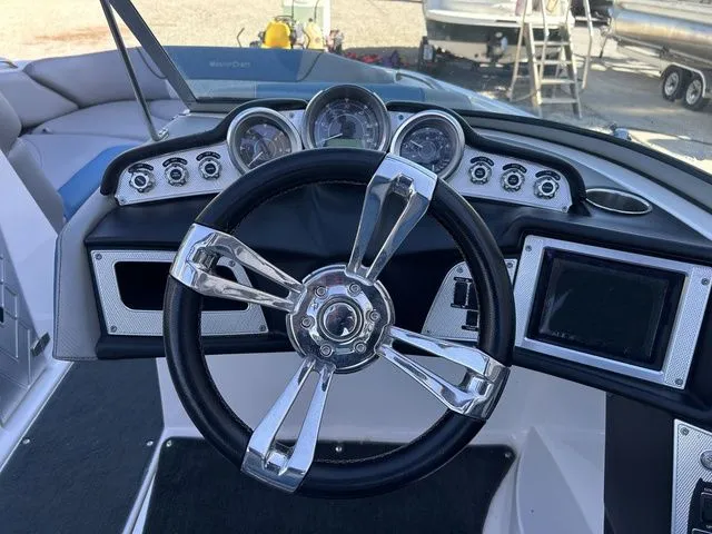 Slide: The Image of MasterCraft X-45 2012 - 12