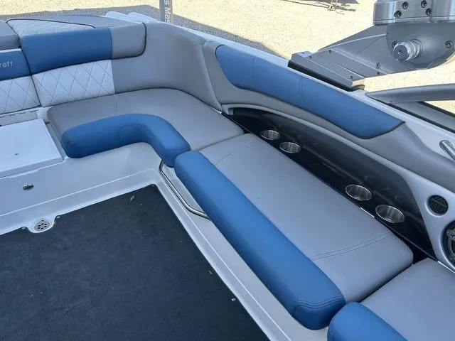 Slide: The Image of MasterCraft X-45 2012 - 18