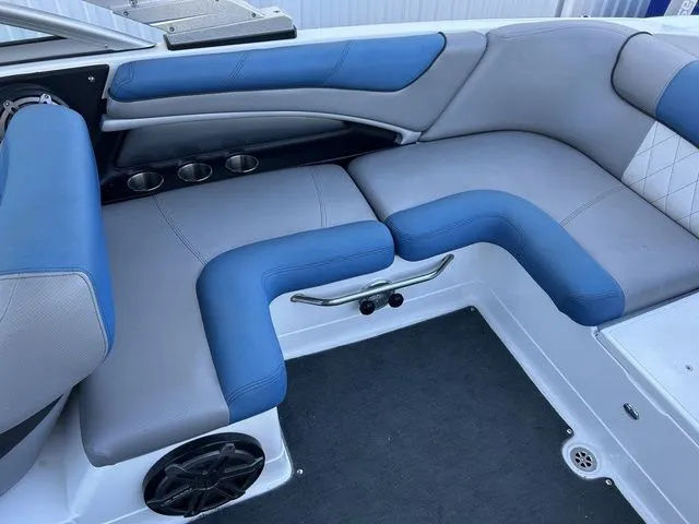 Slide: The Image of MasterCraft X-45 2012 - 20