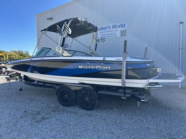 Slide: The Image of MasterCraft X-45 2012 - 3