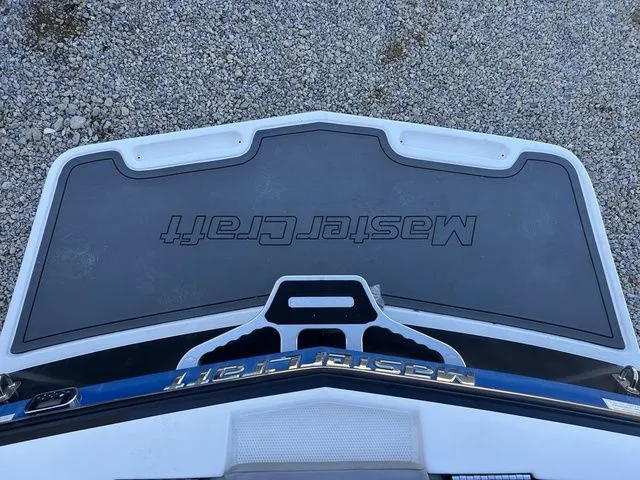 Slide: The Image of MasterCraft X-45 2012 - 30