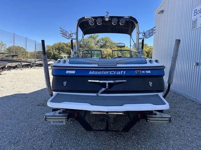 Slide: The Image of MasterCraft X-45 2012 - 4