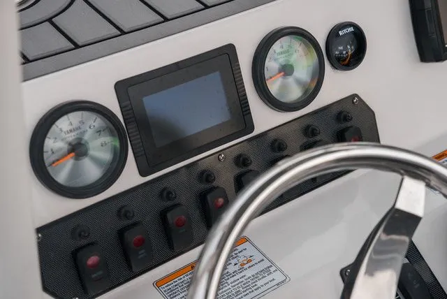 Slide: The Image of Yamaha 210 FSH Sport 2019 - 13