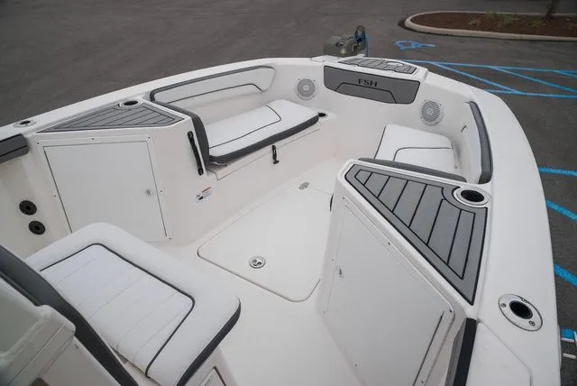 Slide: The Image of Yamaha 210 FSH Sport 2019 - 18