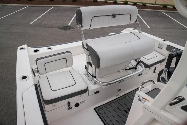 Slide: The Image of Yamaha 210 FSH Sport 2019 - 9