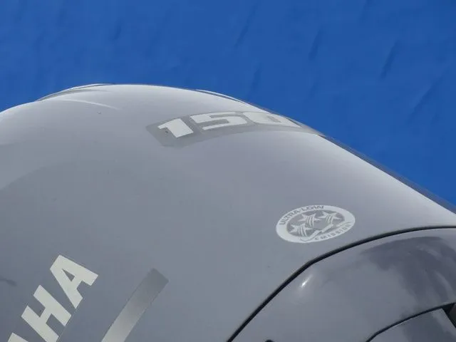 Slide: The Image of NauticStar 215 XTS 2019 - 9