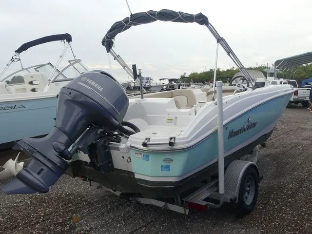 Slide: The Image of NauticStar 193 SC 2022 - 4