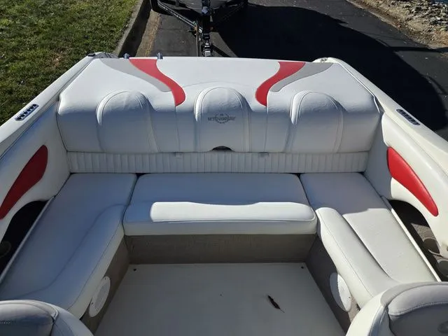 Slide: The Image of Stingray 195 LR 2005 - 22