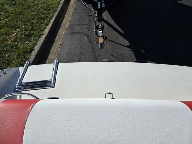 Slide: The Image of Stingray 195 LR 2005 - 25