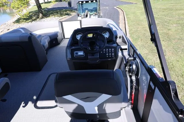 Slide: The Image of Evotti 521 CS 2026 - 19