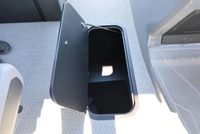 Slide: The Image of Evotti 521 CS 2026 - 22