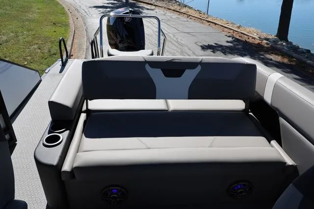 Slide: The Image of Evotti 521 CS 2026 - 23