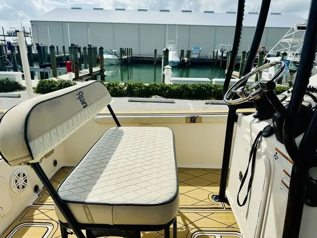 Slide: The Image of Carolina 19 LS 2021 - 8