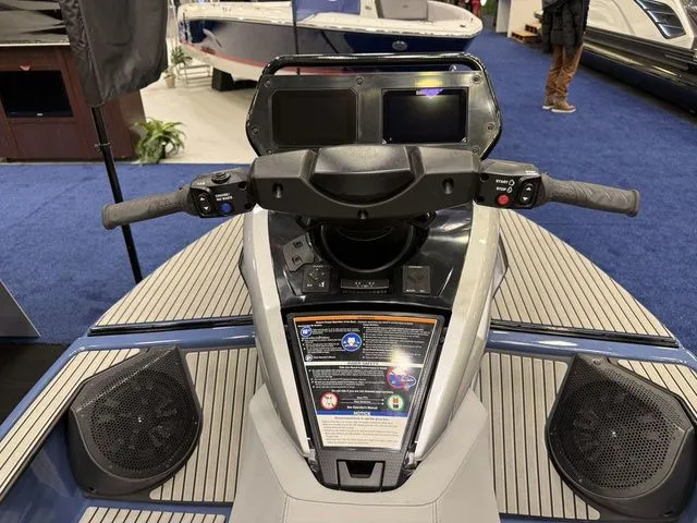 Slide: The Image of Yamaha Crosswave® 2026 - 16