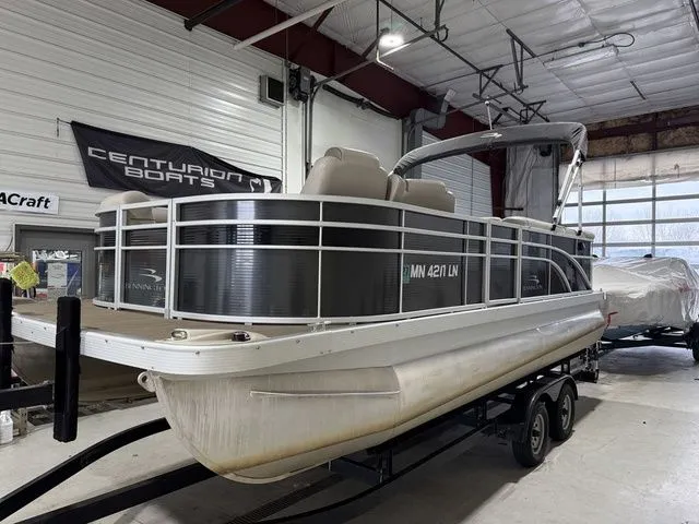 Slide: The Image of Bennington 21 SL 2017 - 3