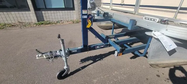 Slide: The Image of Premier Escapade 25 2002 - 18