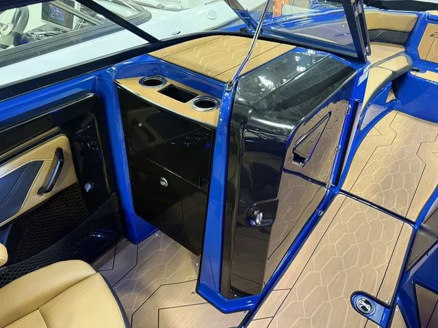 Slide: The Image of Yamaha 255XD 2026 - 15