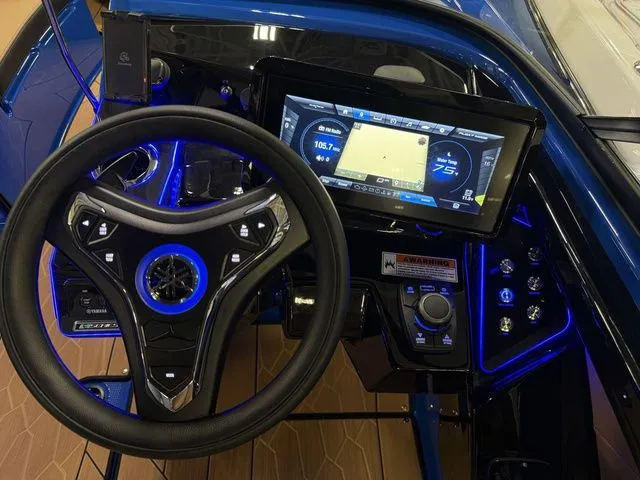 Slide: The Image of Yamaha 255XD 2026 - 22