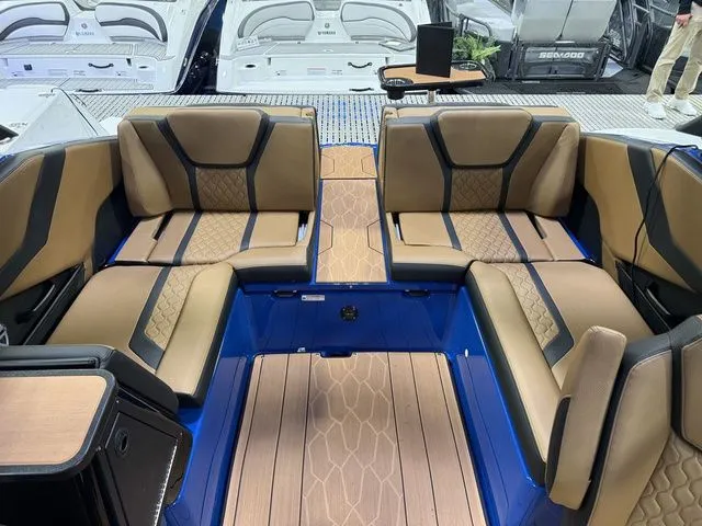 Slide: The Image of Yamaha 255XD 2026 - 6