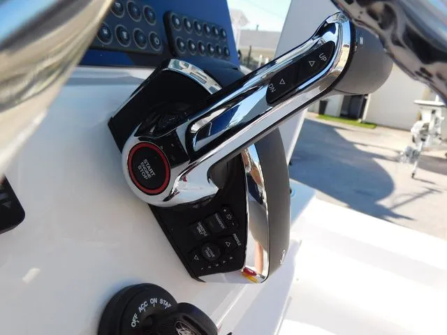 Slide: The Image of Blazer 2550 GTS 2026 - 13